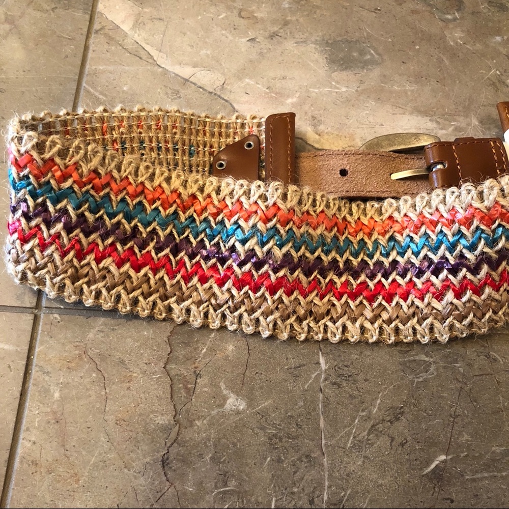 Jessica Simpson Belt - Picture 2 of 4